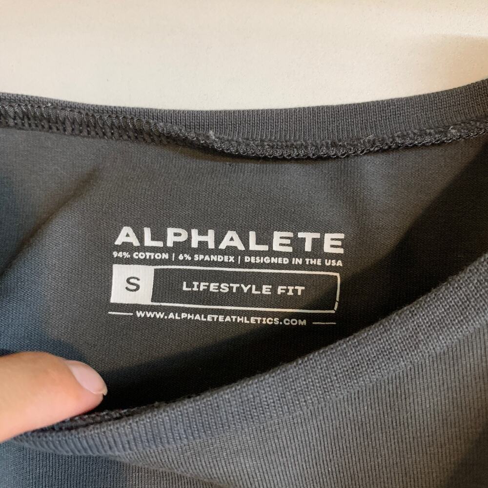 Alphalete Top Womens S Small Graphite Lifestyle Fit Long Sleeve Athletic Cropped - Picture 8 of 11